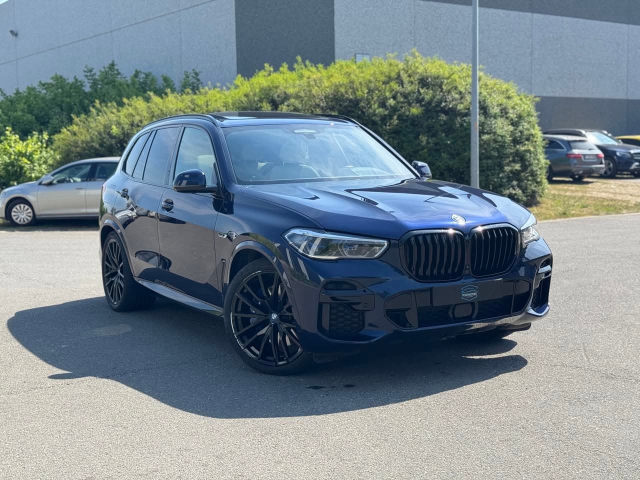 BMW X5 45E - Verkocht - YOUR MOTORS