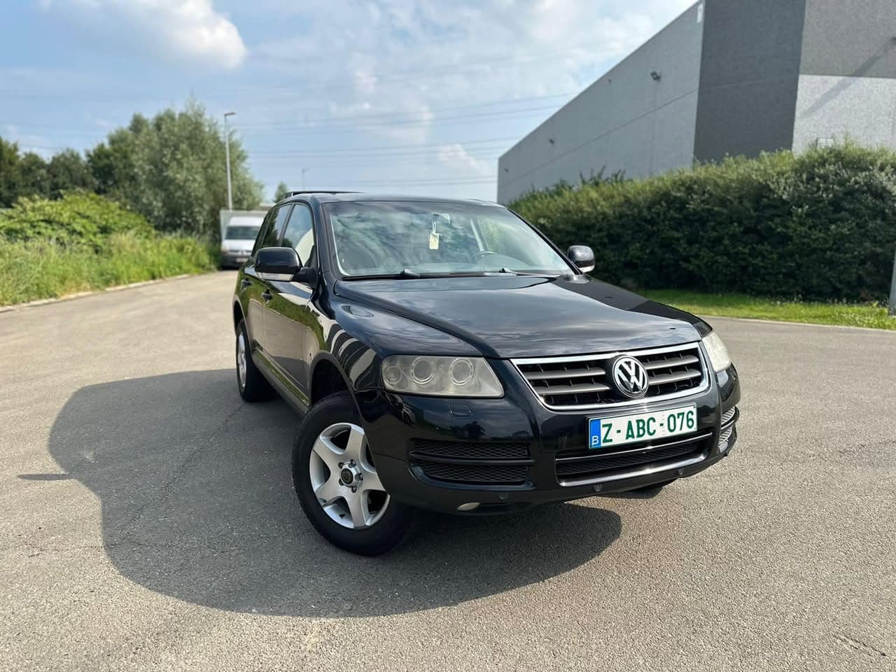 Volkswagen Touareg - Verkocht - YOUR MOTORS