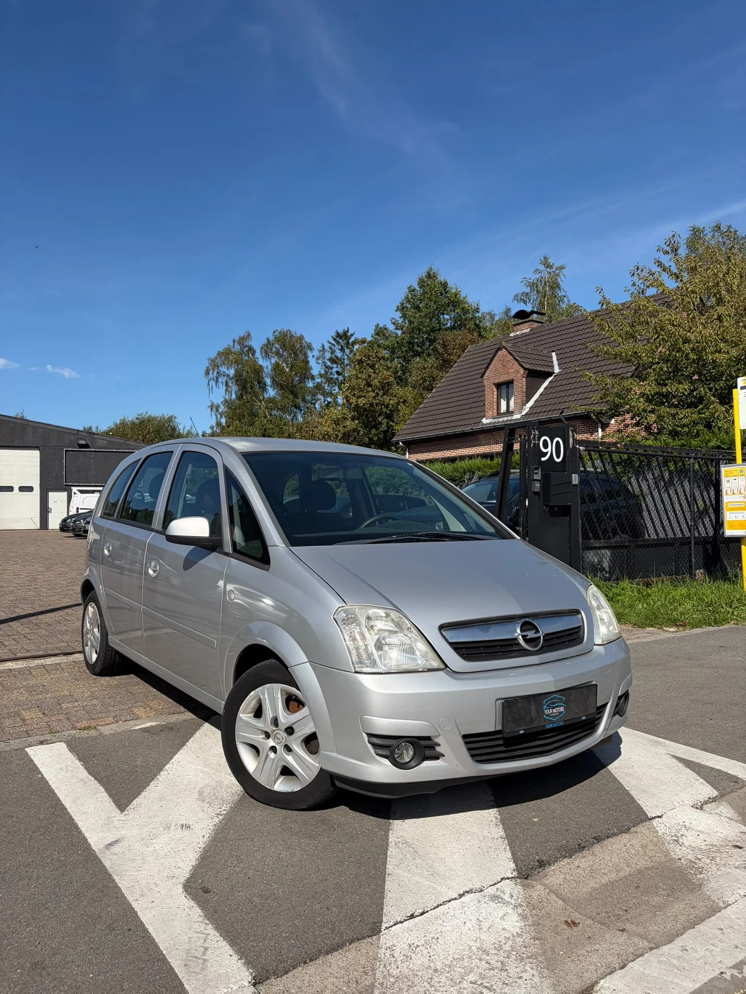 Opel Meriva BENZINE 2009 177DKM GEKEURD 2009 tweedehands te koop — YOUR MOTORS Sint-Niklaas