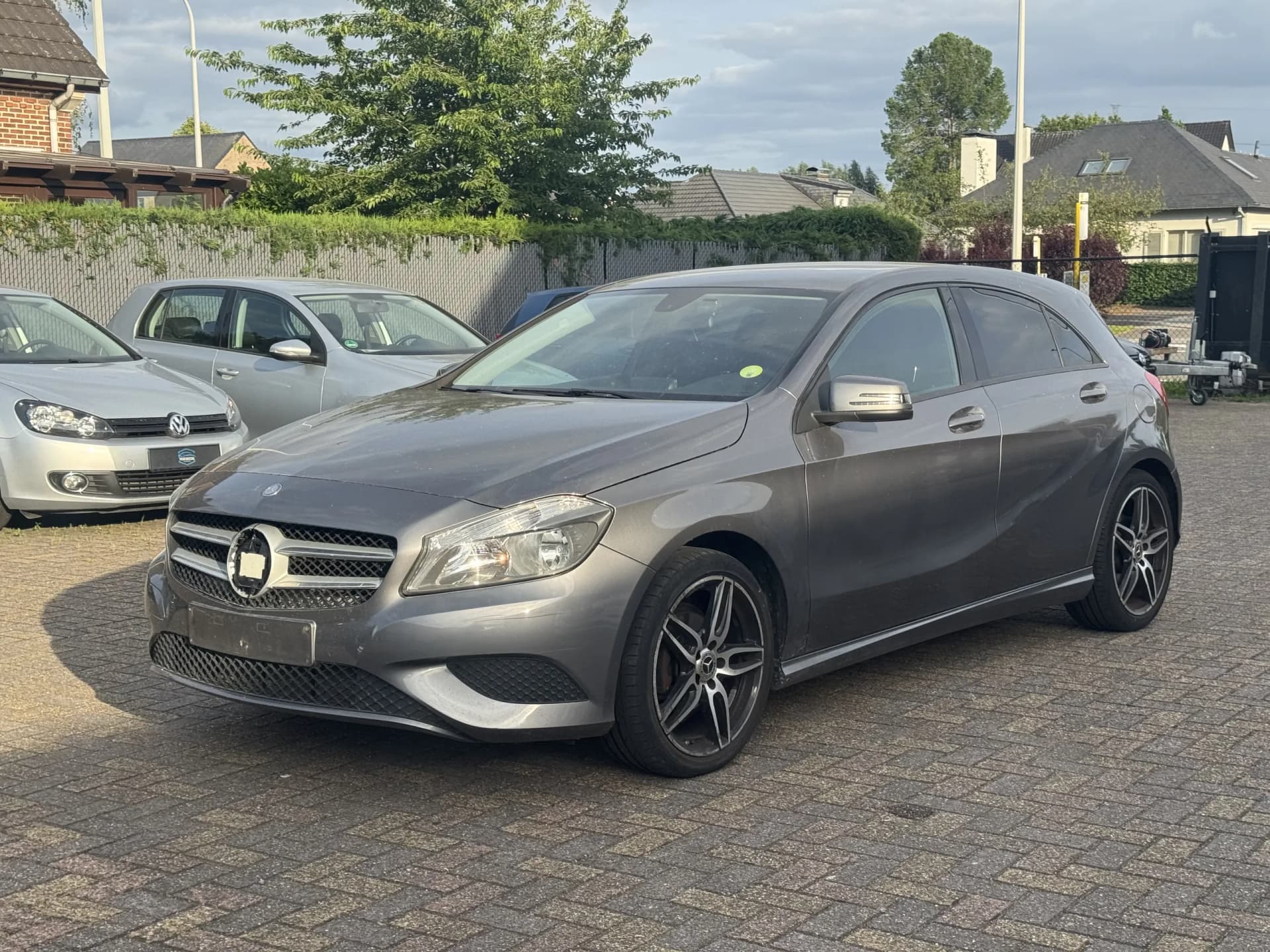Mercedes-Benz A 160 CDI AMG Pack tweedehands te koop bij YOUR MOTORS Sint-Niklaas — foto 2