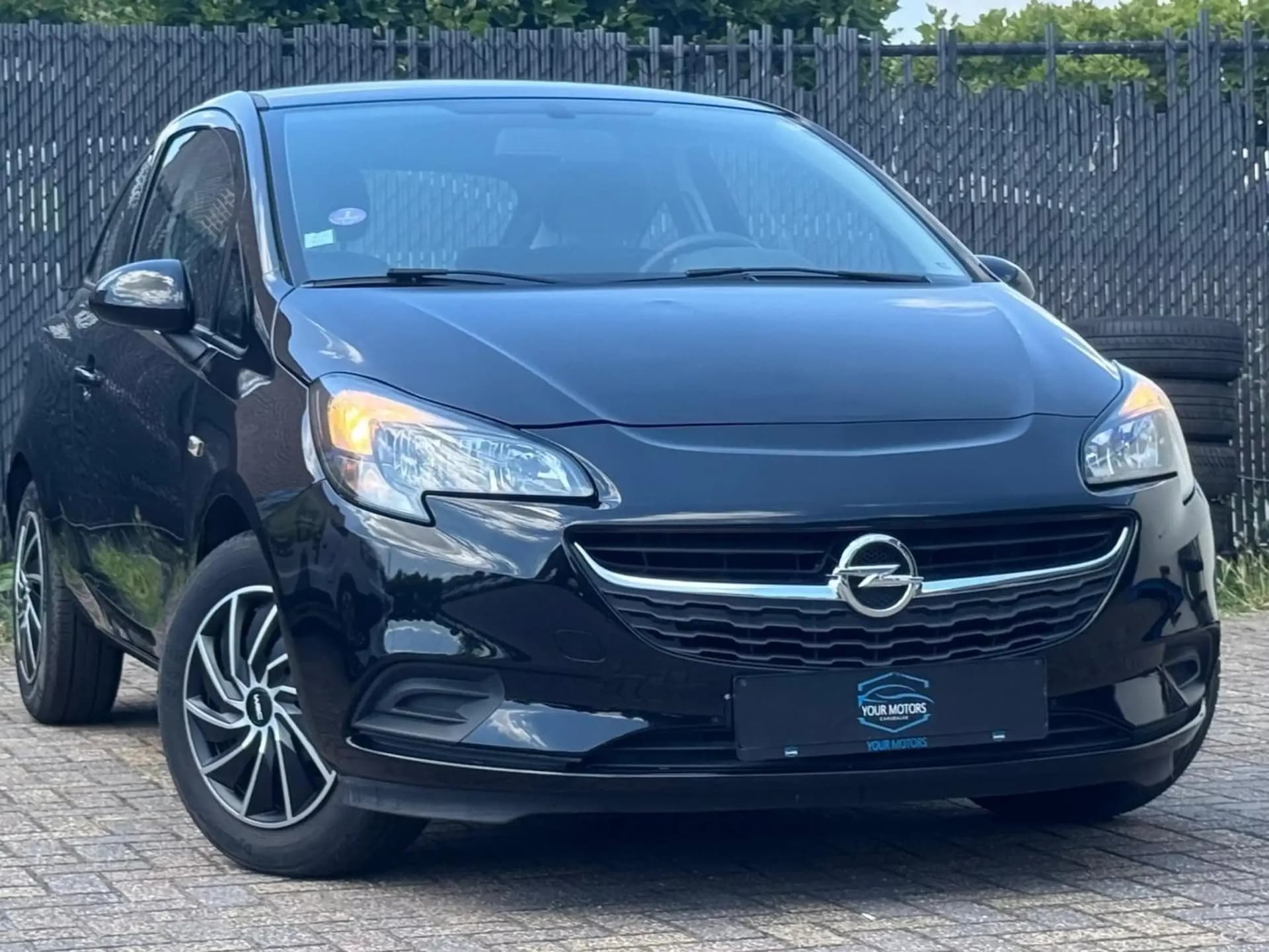 Opel Corsa 1.2 EDETION 2017 BENZINE GEKEURD 2017 tweedehands te koop — YOUR MOTORS Sint-Niklaas