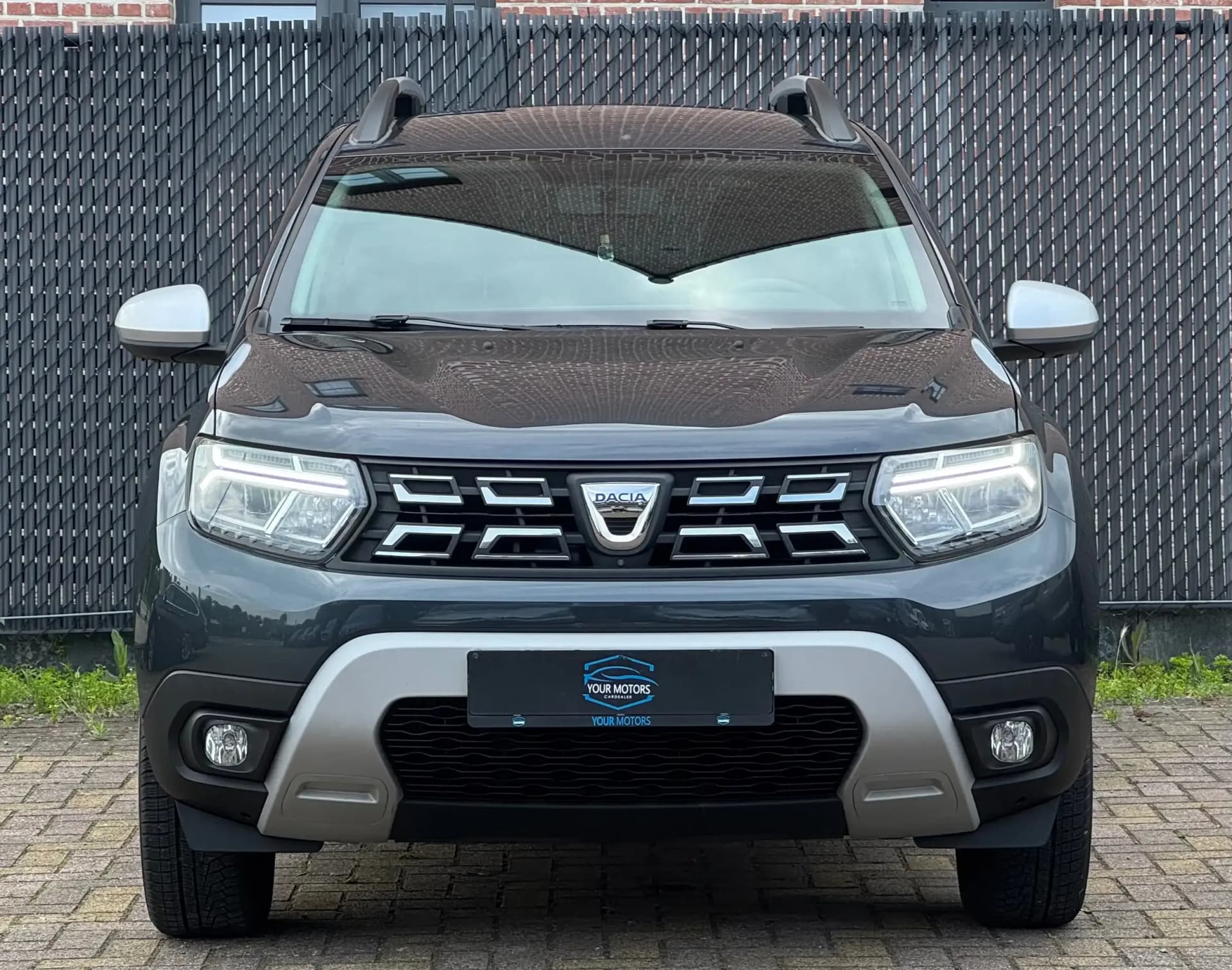 Dacia Duster 1STE EIGENAAR LPG GEKEURD tweedehands te koop bij YOUR MOTORS Sint-Niklaas — foto 2