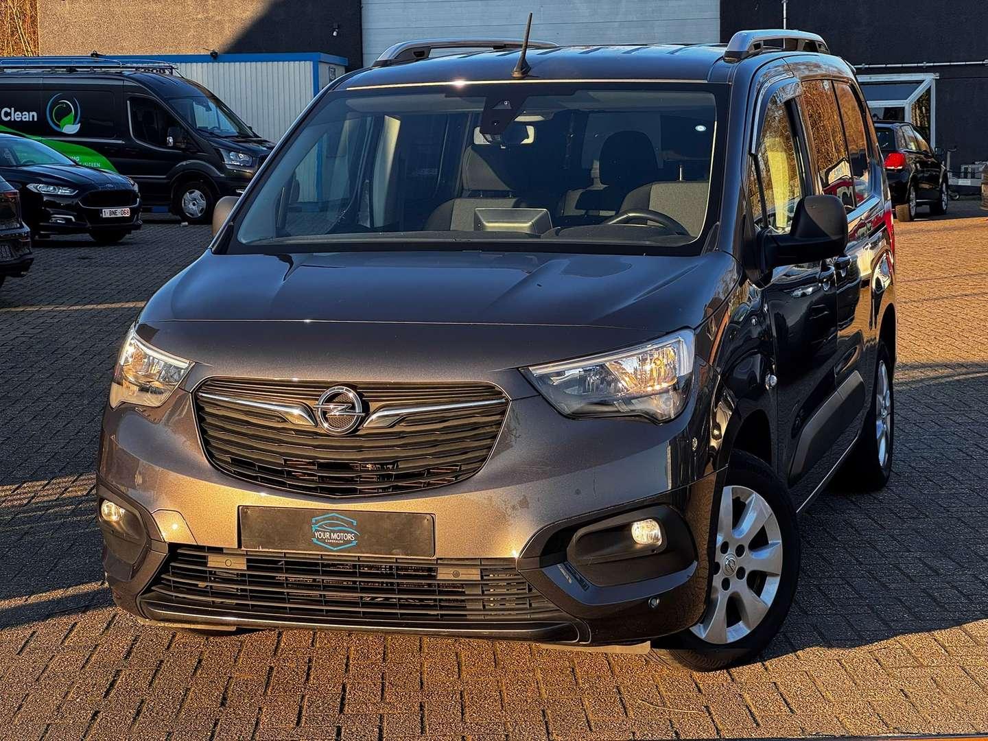 Opel Combo Cargo 1.5 D EHZ Automaat 5 Zits Lichte Vracht - Main
