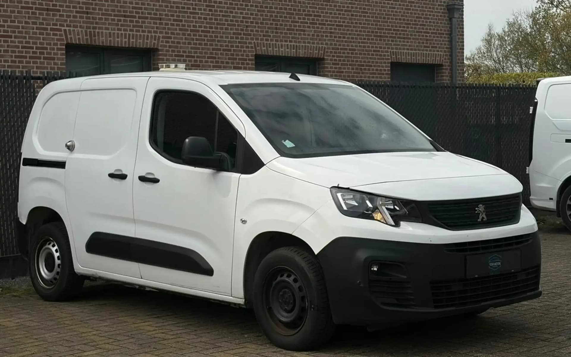 Peugeot Partner 1.5 PREMIUM L1 53DKM LV 2021 - Detail 2